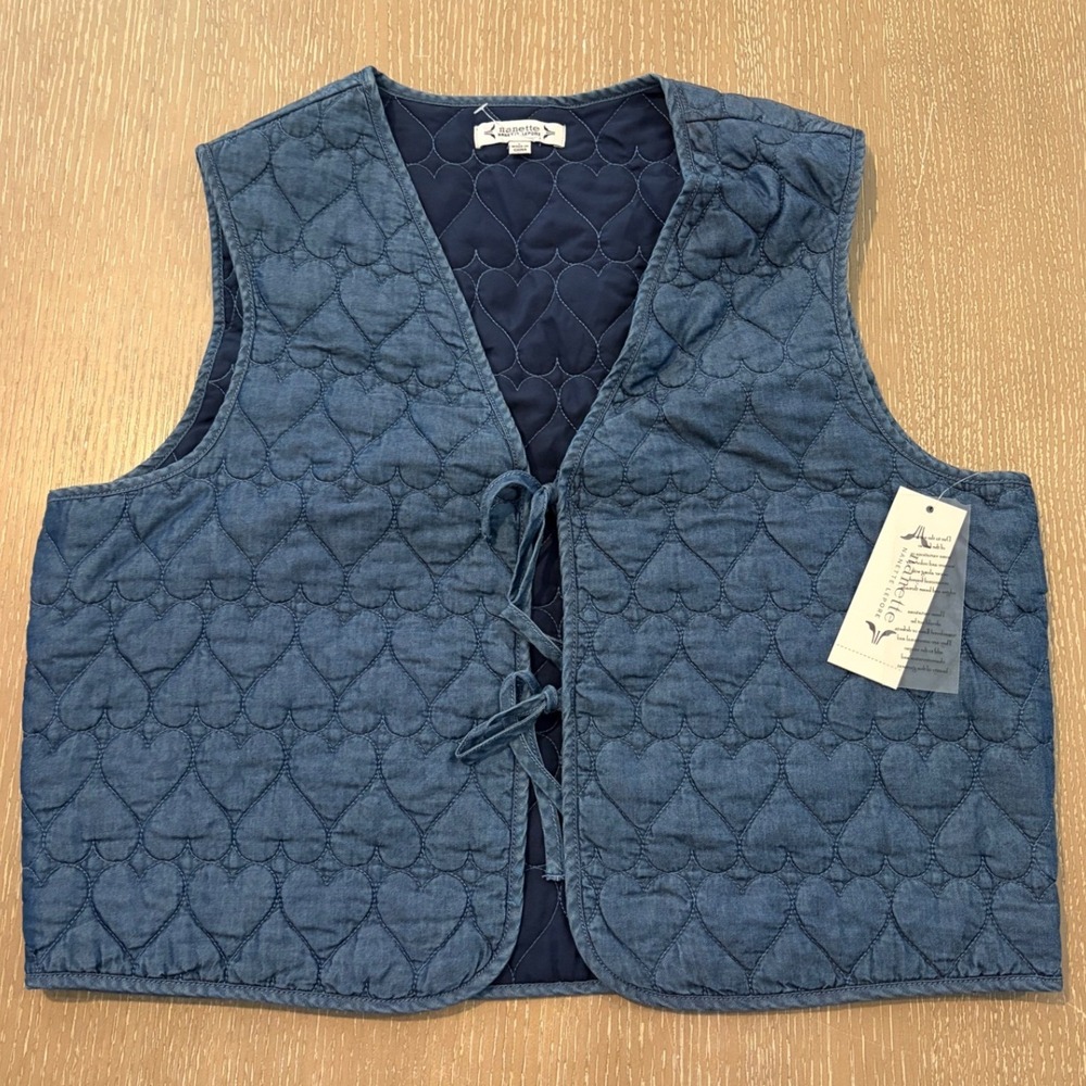 NWT Nanette Lepore Women's L Blue Denim Heart Quilted Tie Front Vest